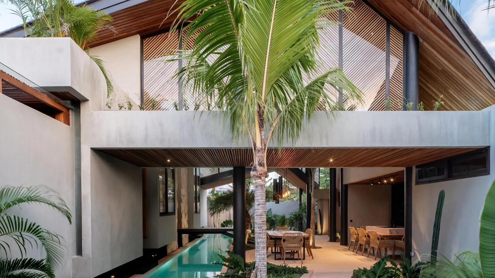 House Of Winds Complex - Lush 9Br Exotic Oasis 3X3Br Villas In Canggu ケロボカン 0*,  インドネシア