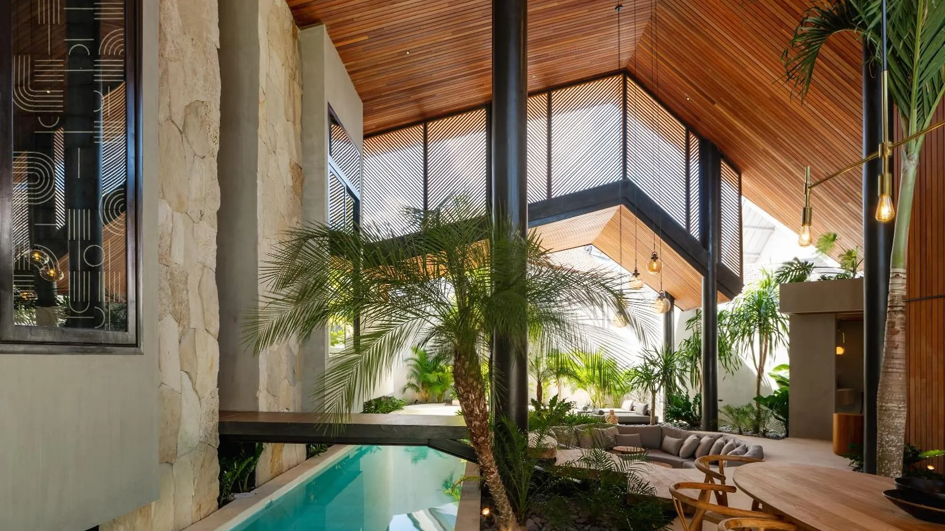 House Of Winds Complex - Lush 9Br Exotic Oasis 3X3Br Villas In Canggu Kerobokan  Kerobokan (Bali)